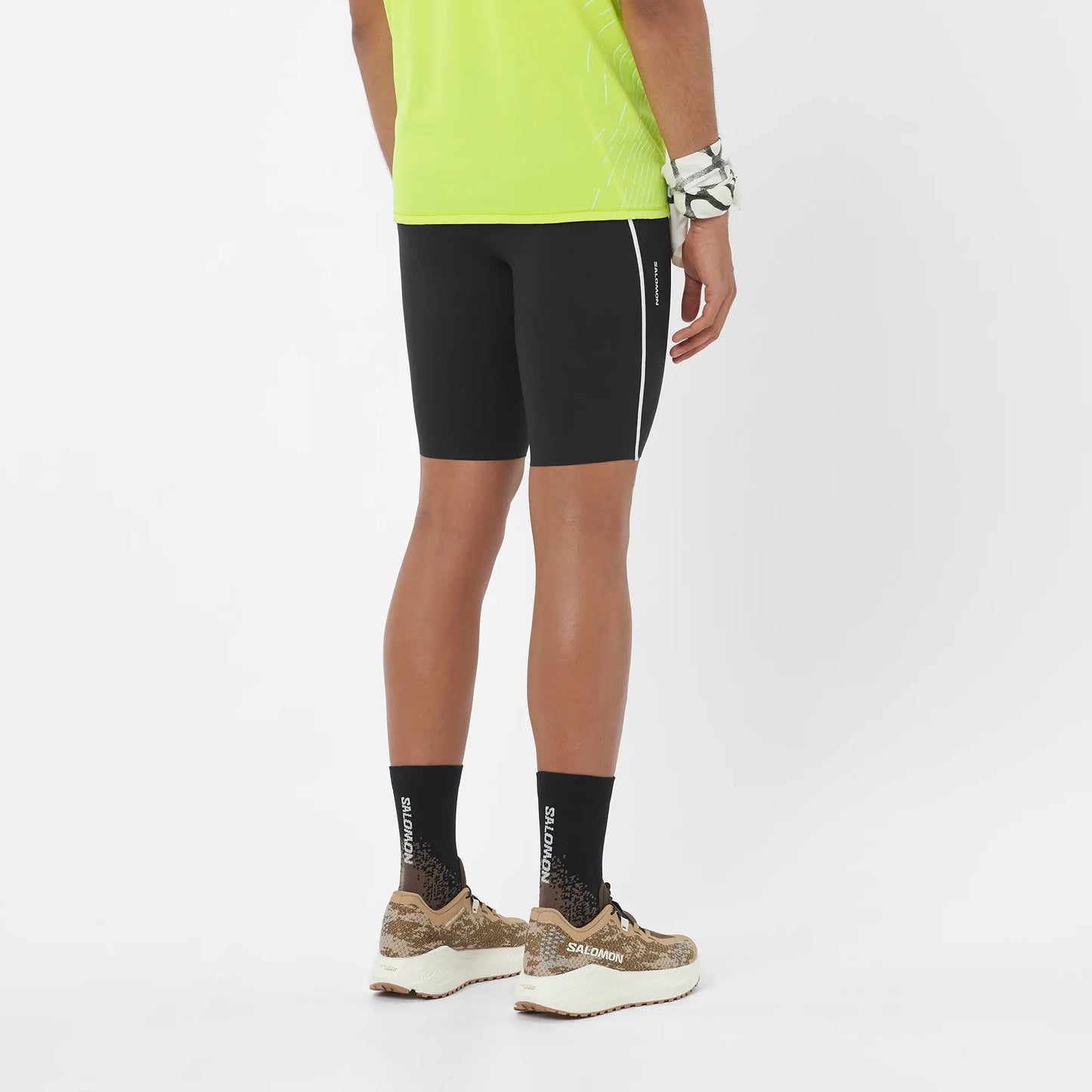 Salomon Sense Stow Short Tights 9, Laufshorts Tight mit Stauraumsystem und Reißverschlusstasche für Trailrunning, deep black - machsport