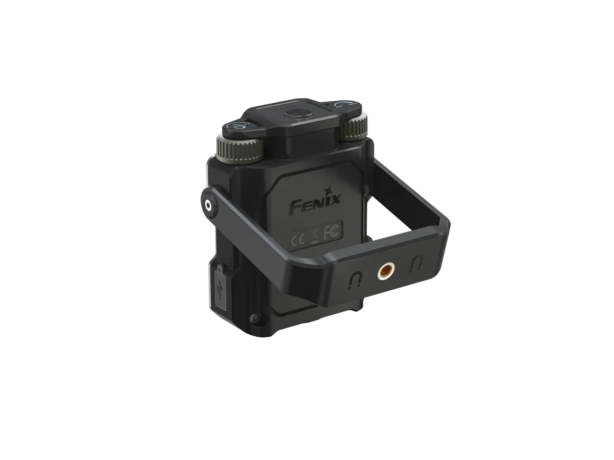 Fenix CL27R multifunktionale Outdoor-Laterne mit Spot- & Flutlicht, 1600 Lumen