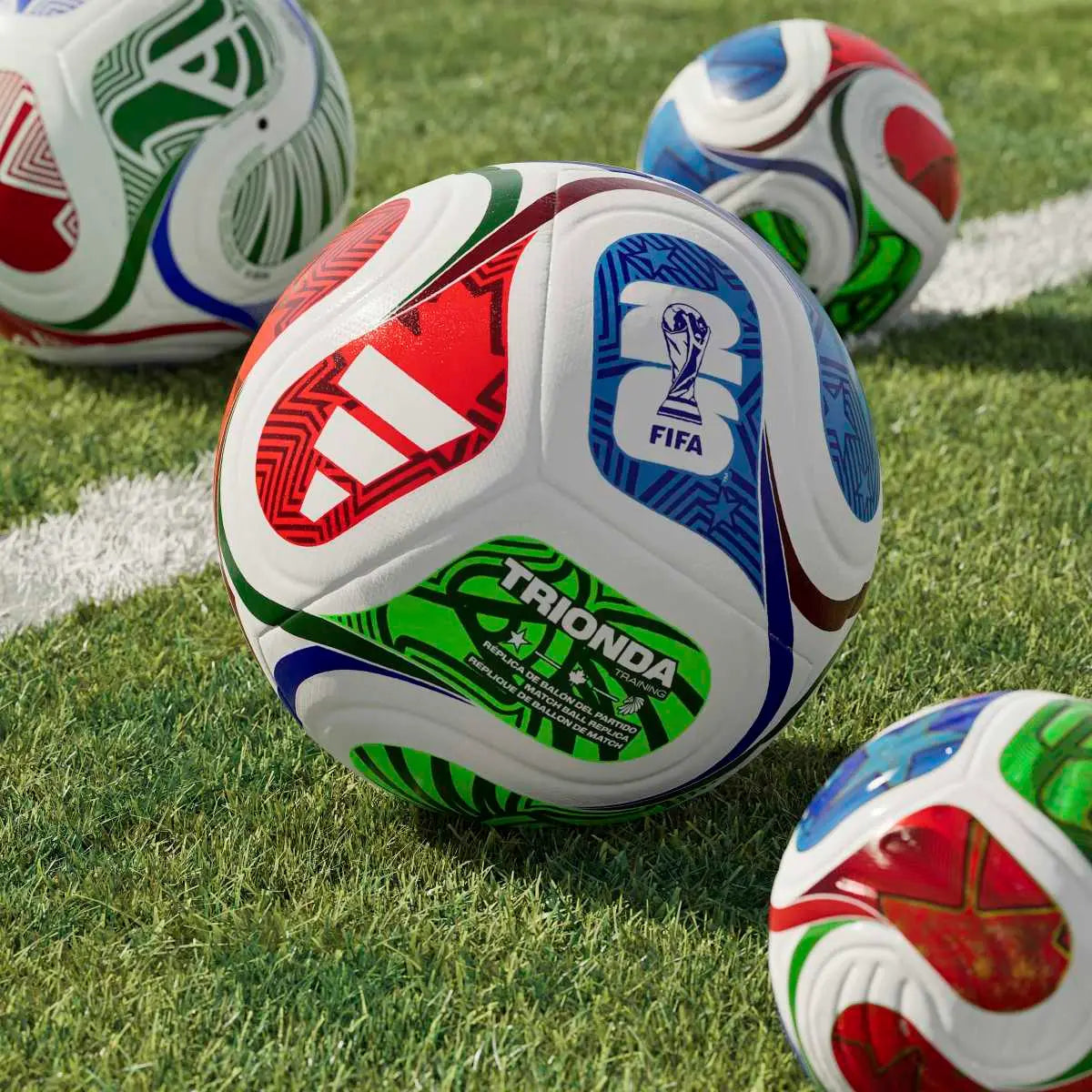 Adidas Fußball Trionda FIFA Fußball-Weltmeisterschaft 26 Trainingsball