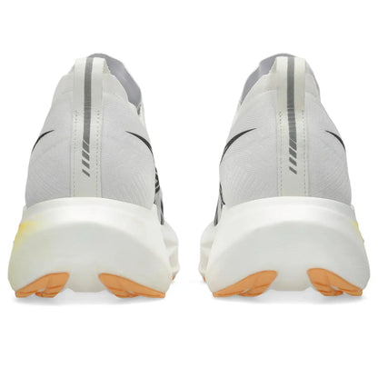 Asics Herrenlaufschuhe Megablast, White/Orange Glow