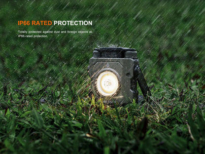 Fenix CL27R multifunktionale Outdoor-Laterne mit Spot- & Flutlicht, 1600 Lumen