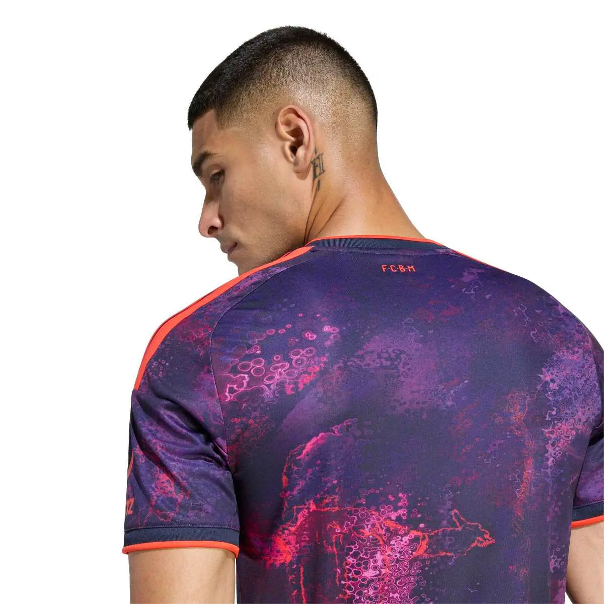 FC Bayern München Herrenfußballshirt Ausweichtrikot 26/27 – Bild 