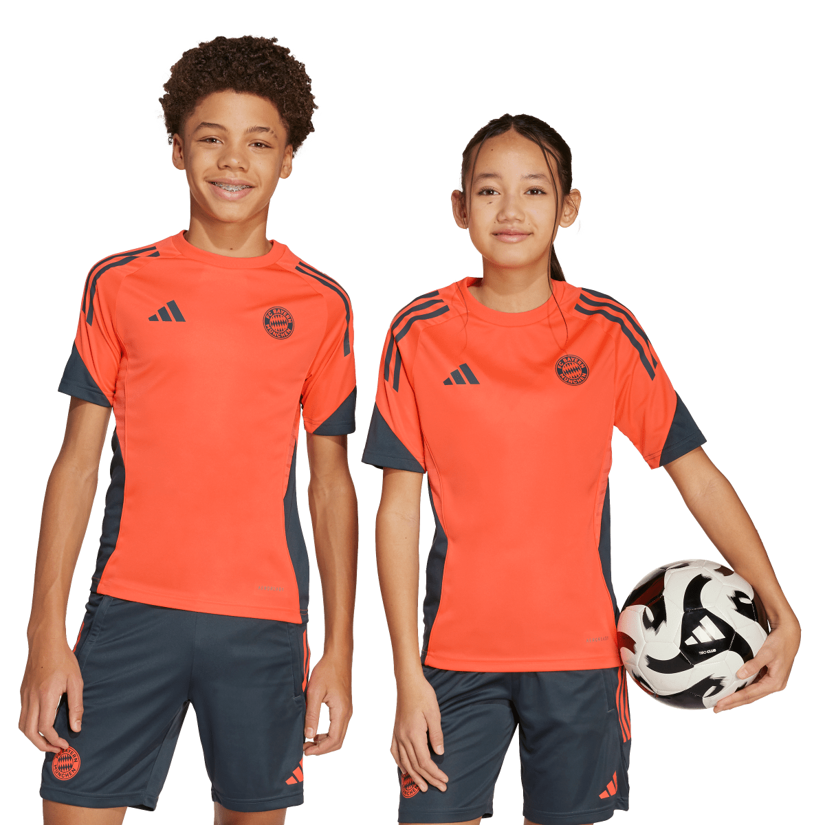 FC Bayern München Training Jersey Youth – Bild 