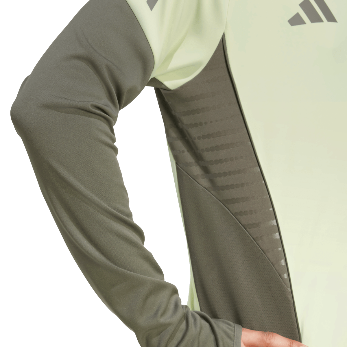 FC Real Madrid Trainings Top 25/26 – Bild 