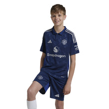 Lade das Bild in den Galerie-Viewer, MANCHESTER UNITED Away Short Youth 24/25
