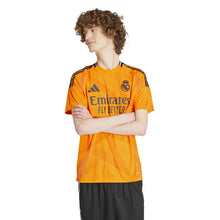 Lade das Bild in den Galerie-Viewer, REAL MADRID Away Jersey
