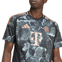 Lade das Bild in den Galerie-Viewer, FC BAYERN Away Jersey 24/25
