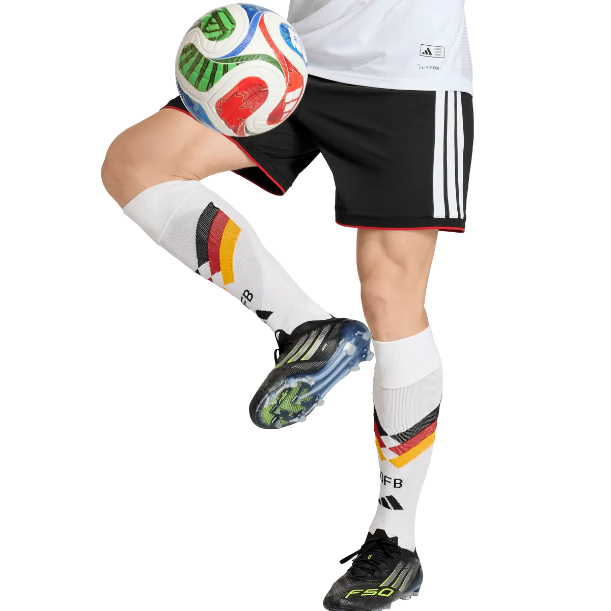 DFB Herrenfußballshort Home 2026, Heimshorts mit Climacool für Spiel, Training und Fan Einsatz - machsport – Bild 