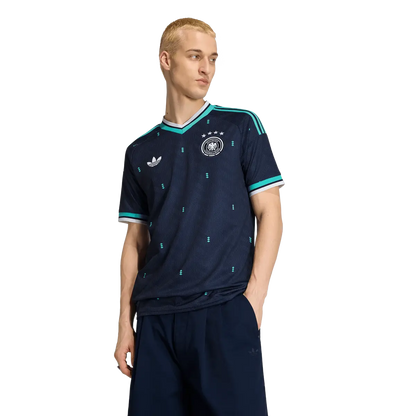 Deutschland Herrenfußballshirt Away Trikot, Auswärtstrikot mit Climacool für Spiel, Training und Fan Einsatz - machsport