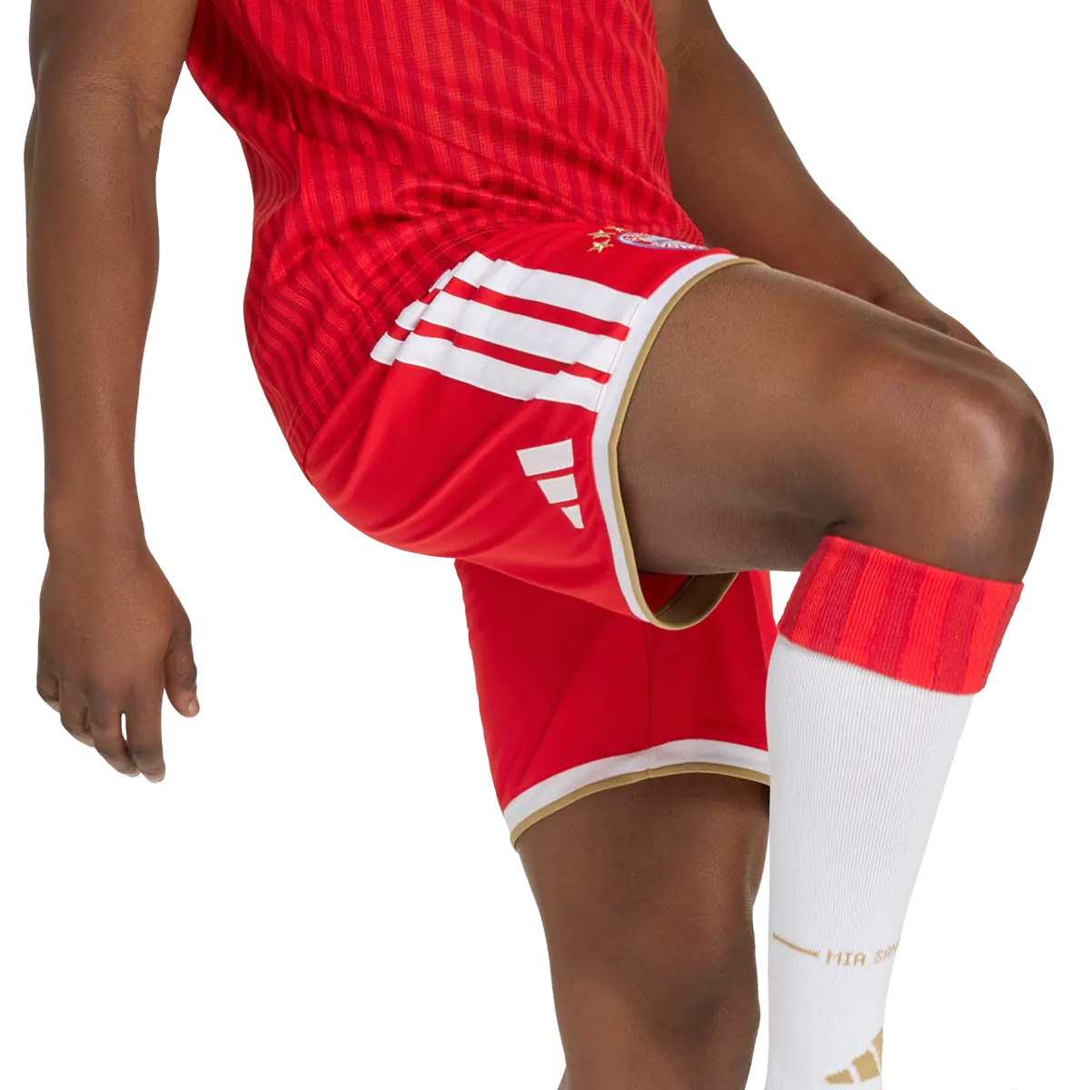 FC Bayern München Herrenfußballshort Home 26/27, Heimshorts mit Climacool für Spiel, Training und Fanmomente - machsport – Bild 