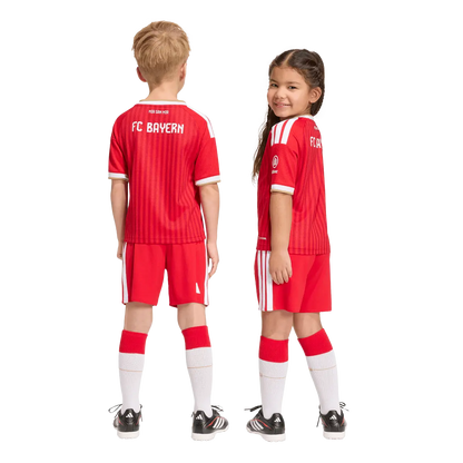 FC Bayern München Home Mini Kit 26/27, Mini Heimausrüstung mit Climacool für junge Fans - machsport