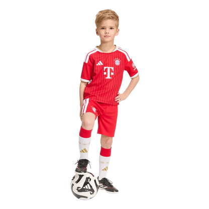 FC Bayern München Home Mini Kit 26/27, Mini Heimausrüstung mit Climacool für junge Fans - machsport