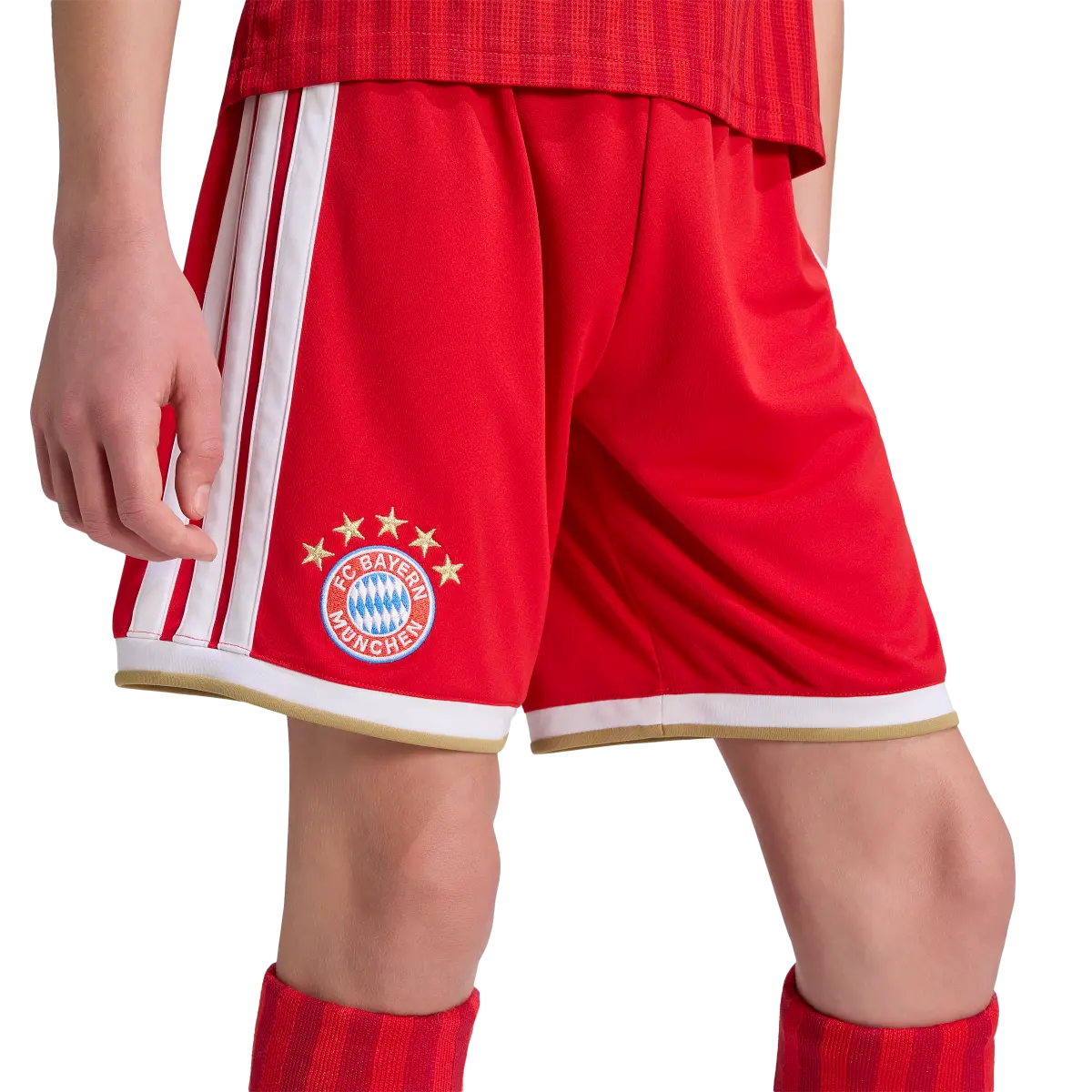 FC Bayern München Kinderfußballhose Home 26/27, Heimshorts mit Climacool für junge Fans - machsport – Bild 