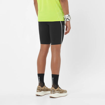 Salomon Sense Stow Short Tights 9, Laufshorts Tight mit Stauraumsystem und Reißverschlusstasche für Trailrunning, deep black