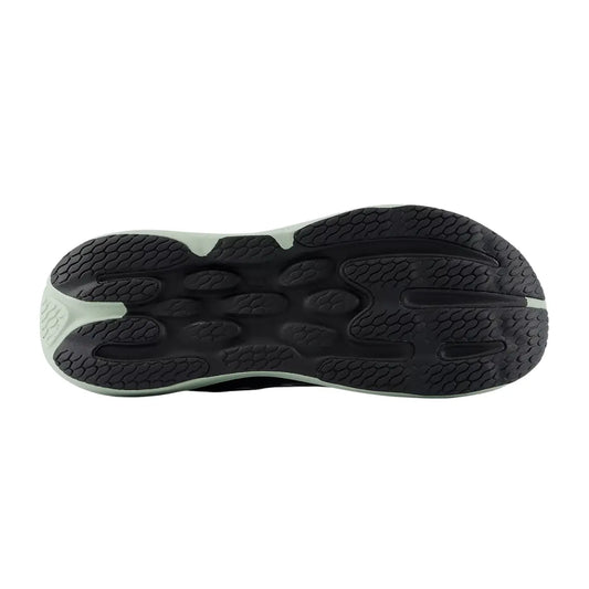 New Balance Herrenlaufschuhe M1080v15, Magnet mit silver moos – Rückansicht – grau / 42