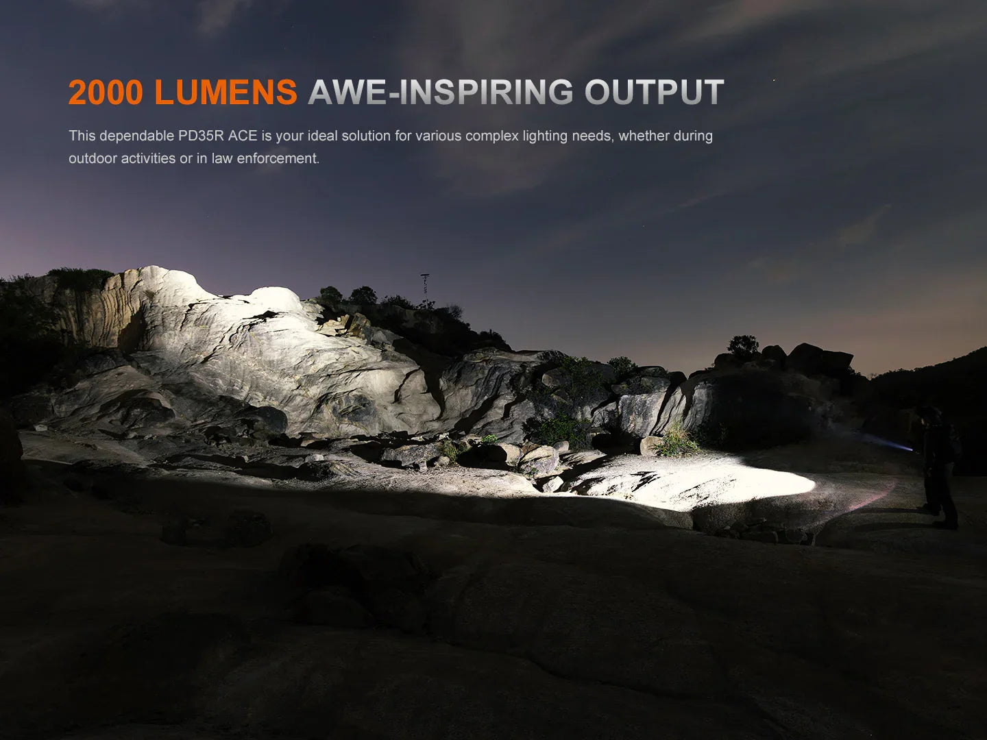 Fenix PD35R ACE Multi-Mode taktische Taschenlampe, 2000 Lumen