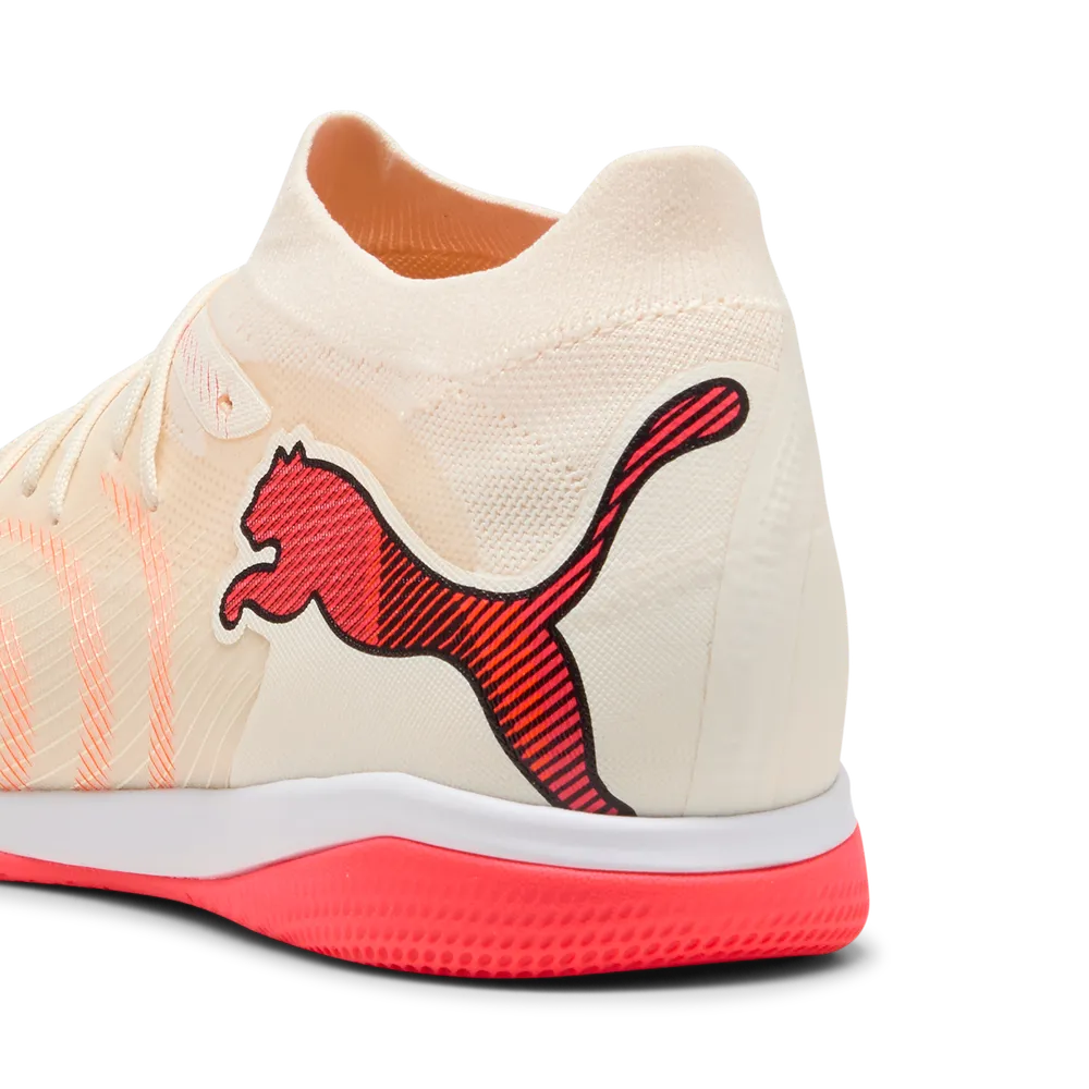 Puma Fußballschuhe Future  9 Match IT, Sugared Almond-PUMA White-Ultra Red-PUMA Black – Bild 