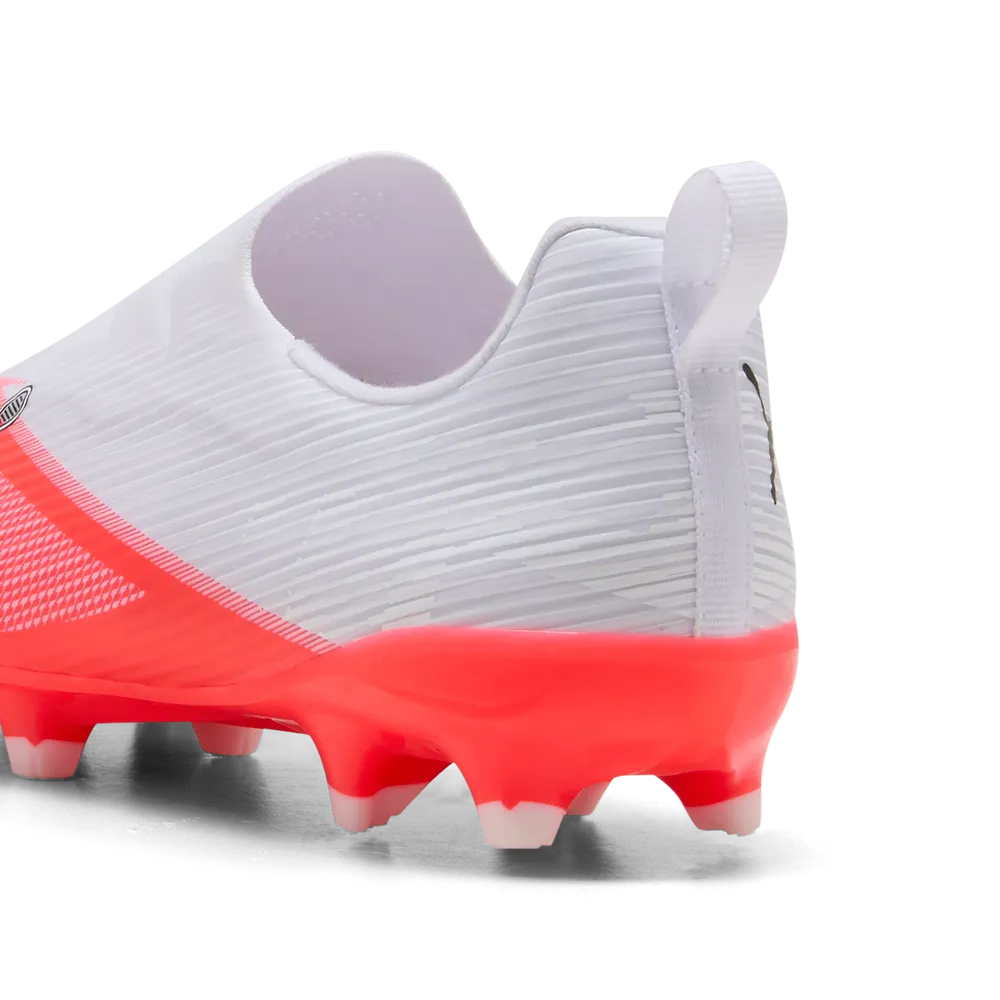 Puma Kinderfußballschuhe Ultra 7 Match LL FG/AG, Ultra Red-PUMA Black-PUMA White – Bild 