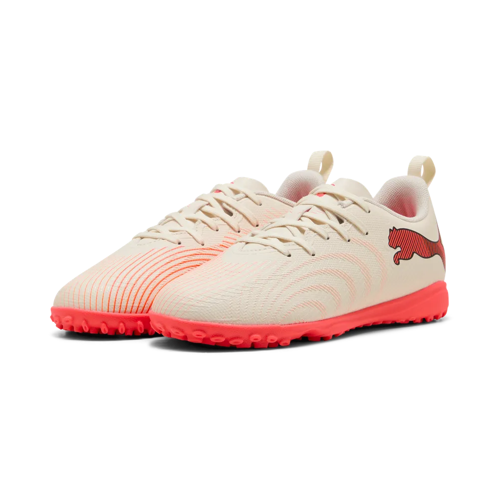 Puma Kinderhallenfußballschuhe Future 9 Play TT, Sugared Almond-PUMA White-Ultra Red-PUMA Black – Bild 