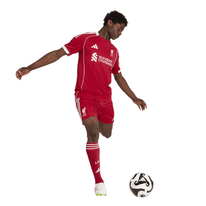 FC Liverpool Home Short 25/26 - machsport