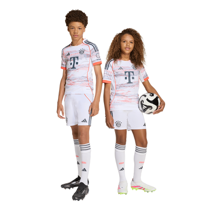 FC Bayern München Away Short Kids 25/26 - machsport