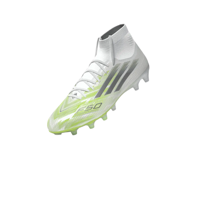 Adidas Fußballschuhe F50 Sparkfusion Pro FG/AG auf Rasen- und Kunstrasen, seitliche Ansicht, transparente 3D-Darstellung