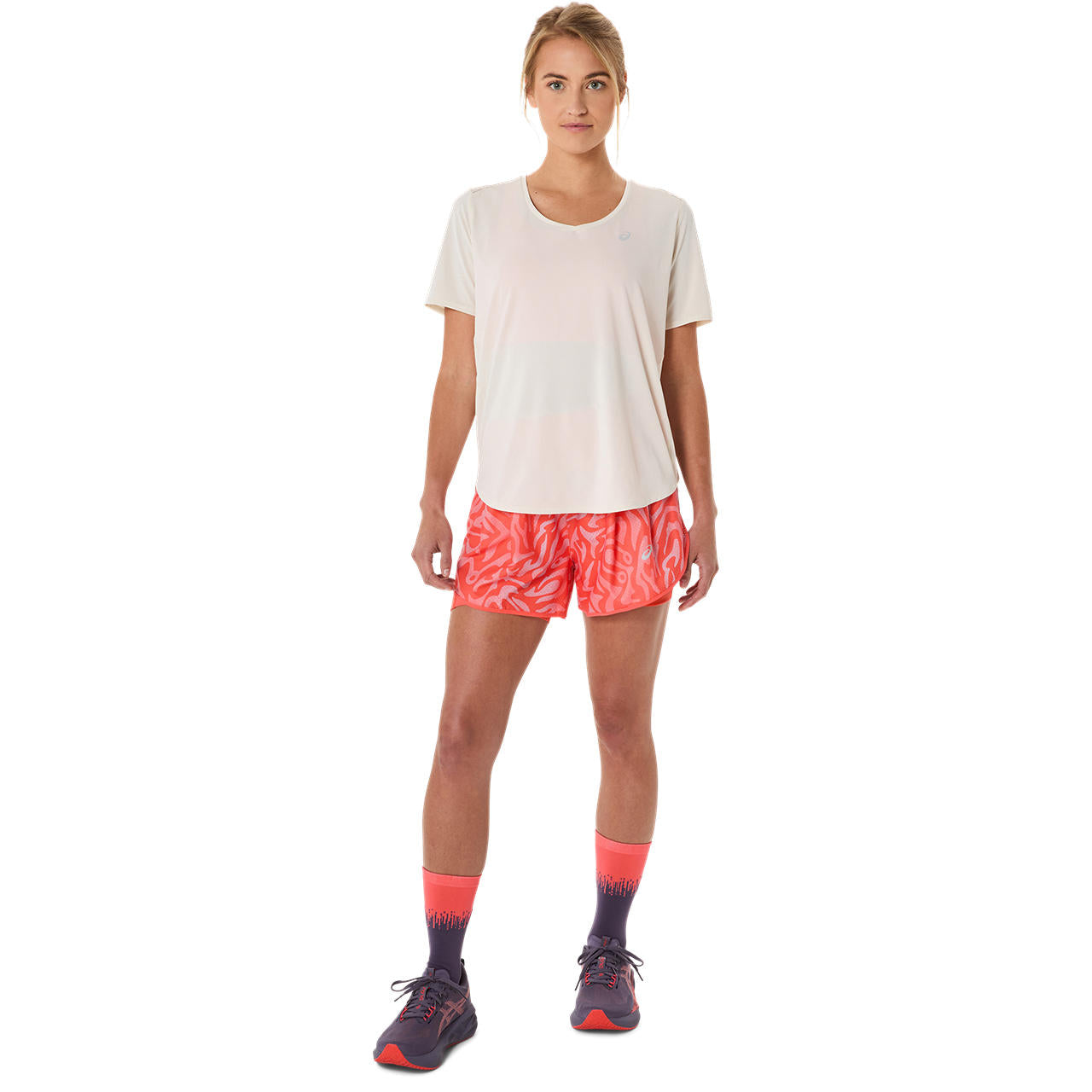 Asics Damenlaufhose Road All Over Print 2-N-1 3.5IN Short - machsport – Bild 