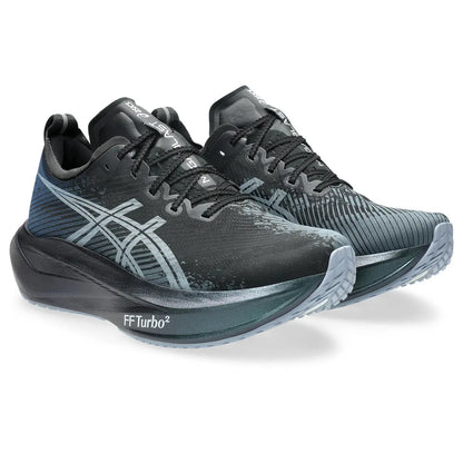 Asics Laufschuhe Megablast, neutrale Straßenlaufschuhe mit maximalem Bounce für schnell, black/white - machsport