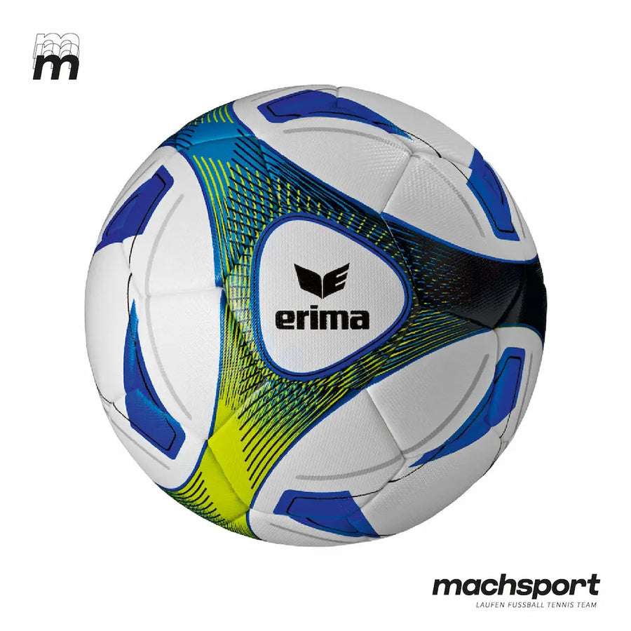 Erima Hybrid Training Fußball Größe 5, hochwertiger Fußball für Training und Spiele, sportliche Ballaktion in Nahaufnahme