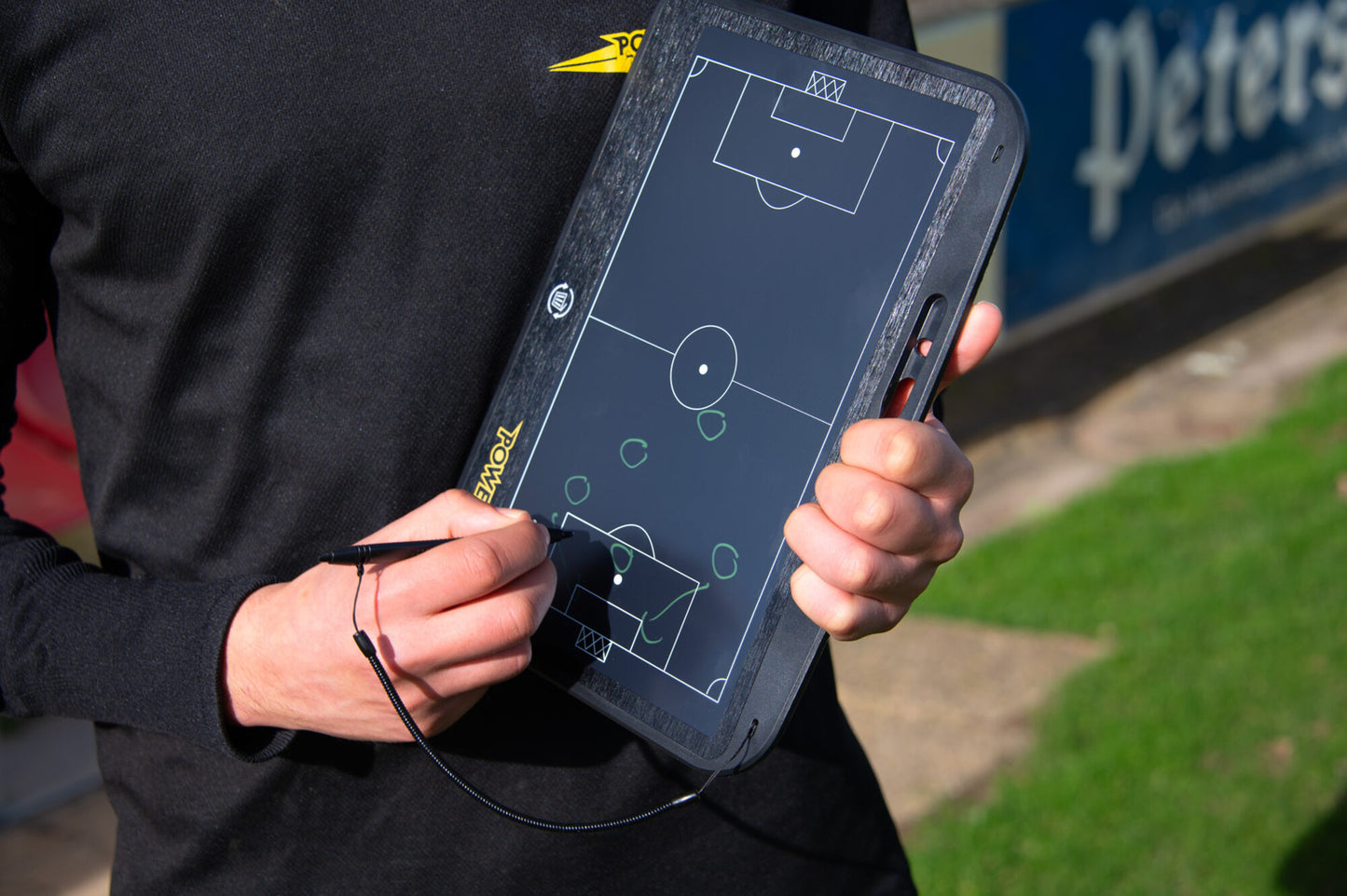 Powershot Elektronische Taktiktafel - Das ultimative Coaching-Board mit LCD Schreiboberfläche - machsport
