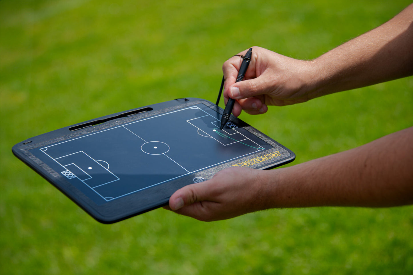 Powershot Elektronische Taktiktafel - Das ultimative Coaching-Board mit LCD Schreiboberfläche - machsport