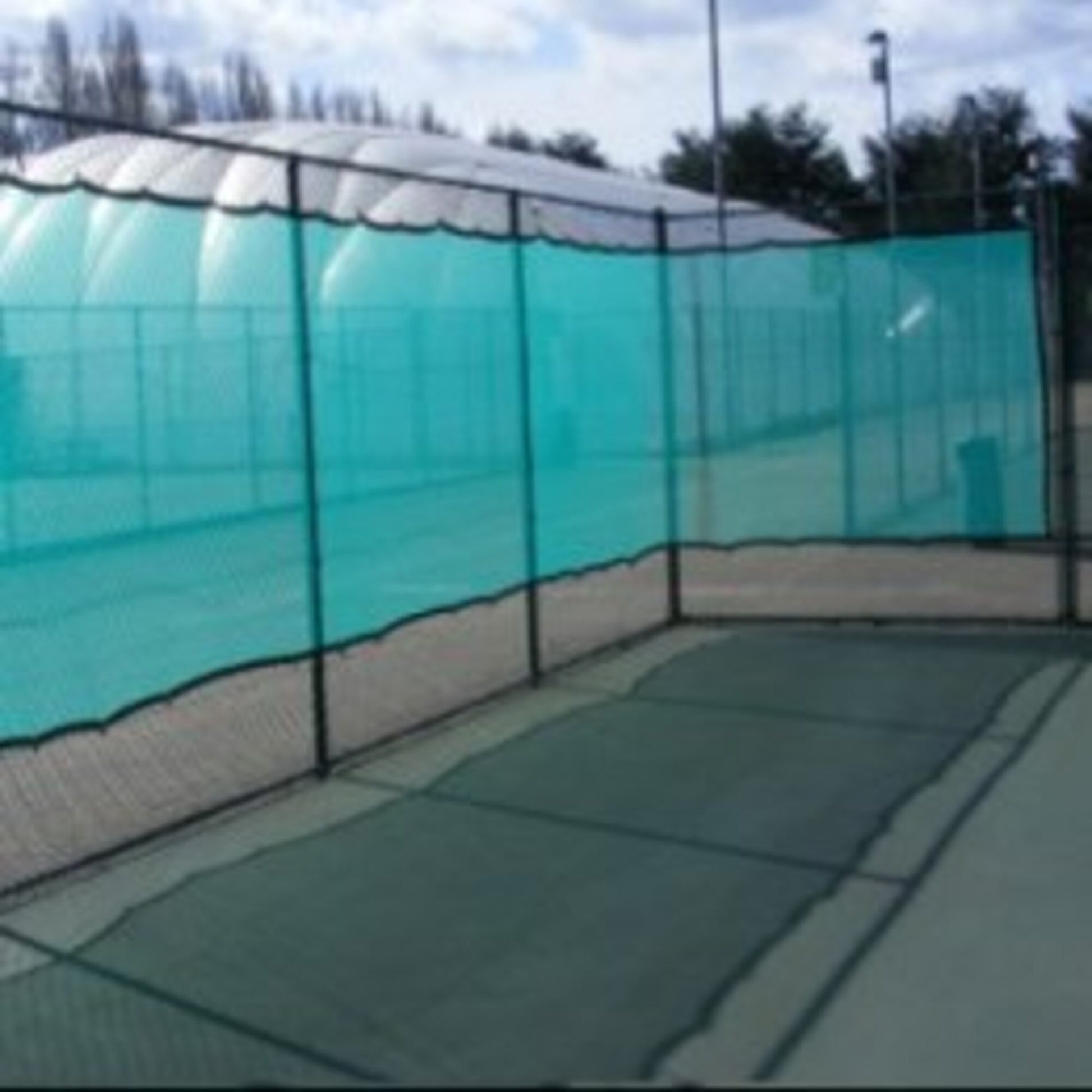 Powershot Windschutz  - Sichtschutz für Sportanlagen - 18x2m - machsport – Bild 