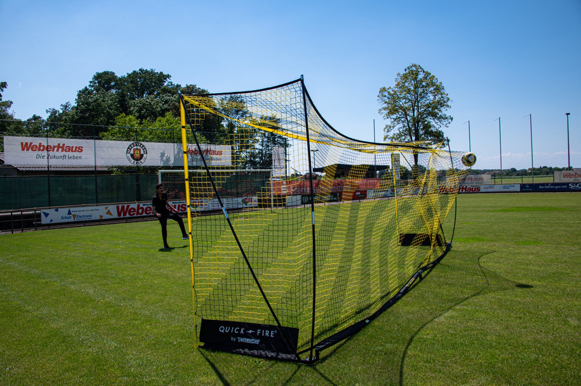 Powershot QUICKFIRE® Fußballtor 7,32x2,44m - machsport – Bild 