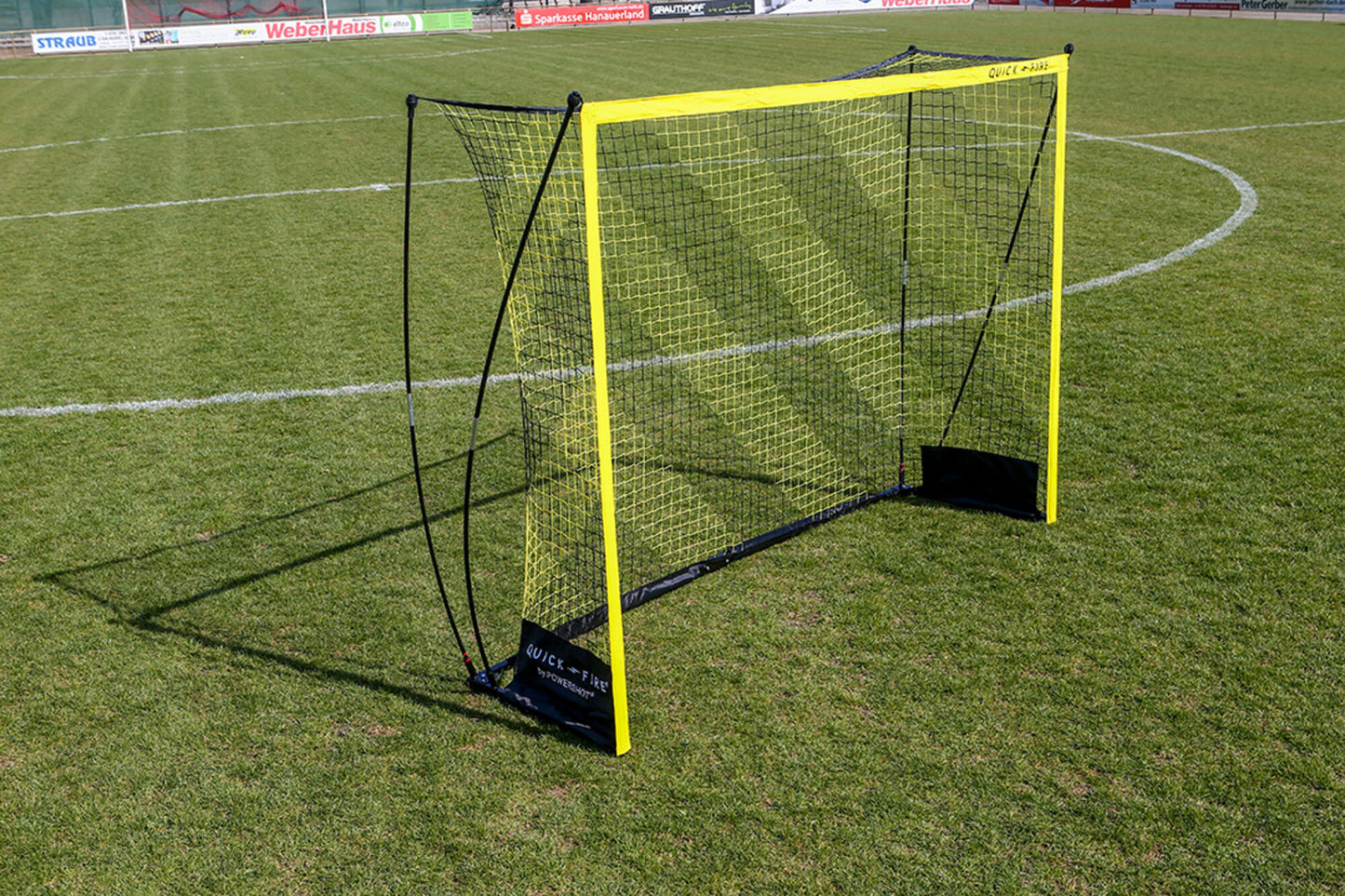 Powershot QUICKFIRE® Fußballtor 2,4x1,8m - machsport