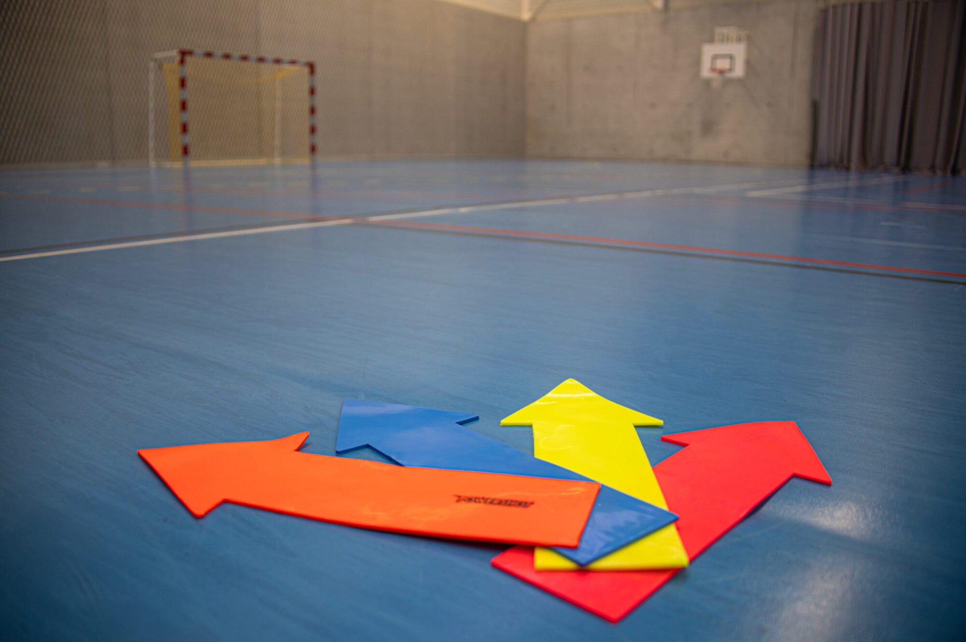 Powershot 4er-Set Bodenmarkierung - Richtungspfeil - machsport – Bild 