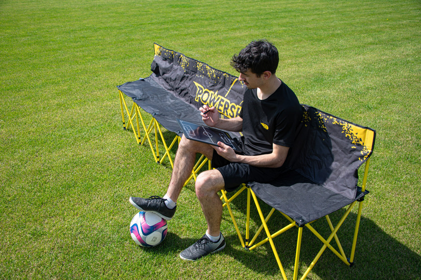 Powershot Faltbare Sitzbank für Spielfeldränder - wetterfest - machsport