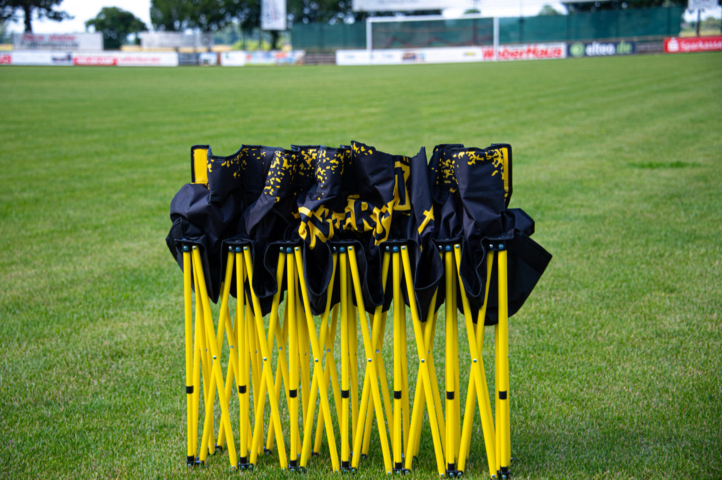 Powershot Faltbare Sitzbank für Spielfeldränder - wetterfest - machsport