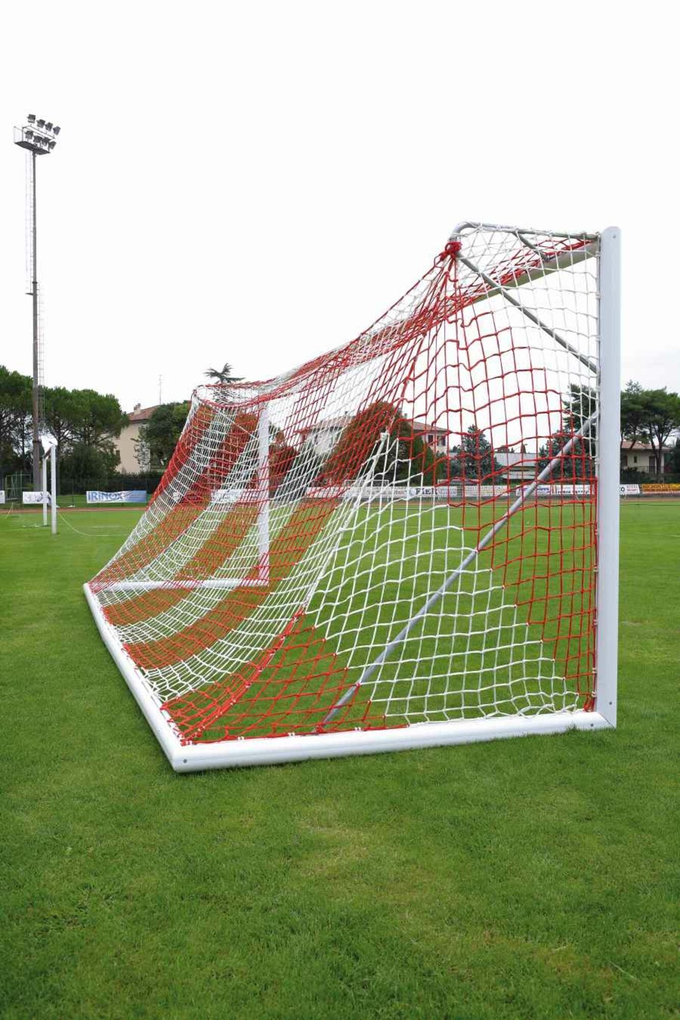 Powershot Fußballnetz - Trapezförmig - 4mm - Weiß/Rot - machsport – Bild 