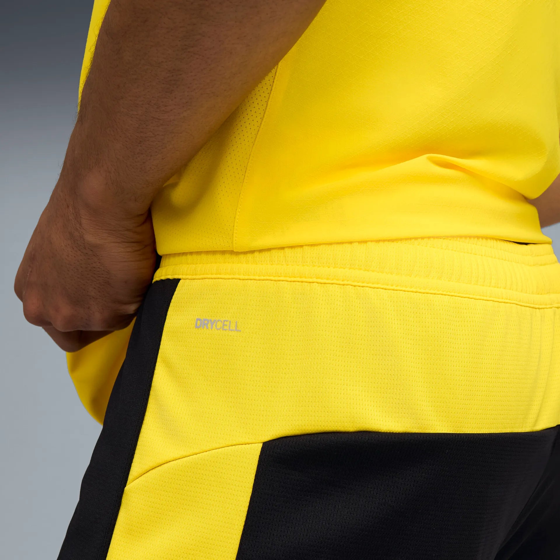 BVB Shorts Replica - machsport – Bild 