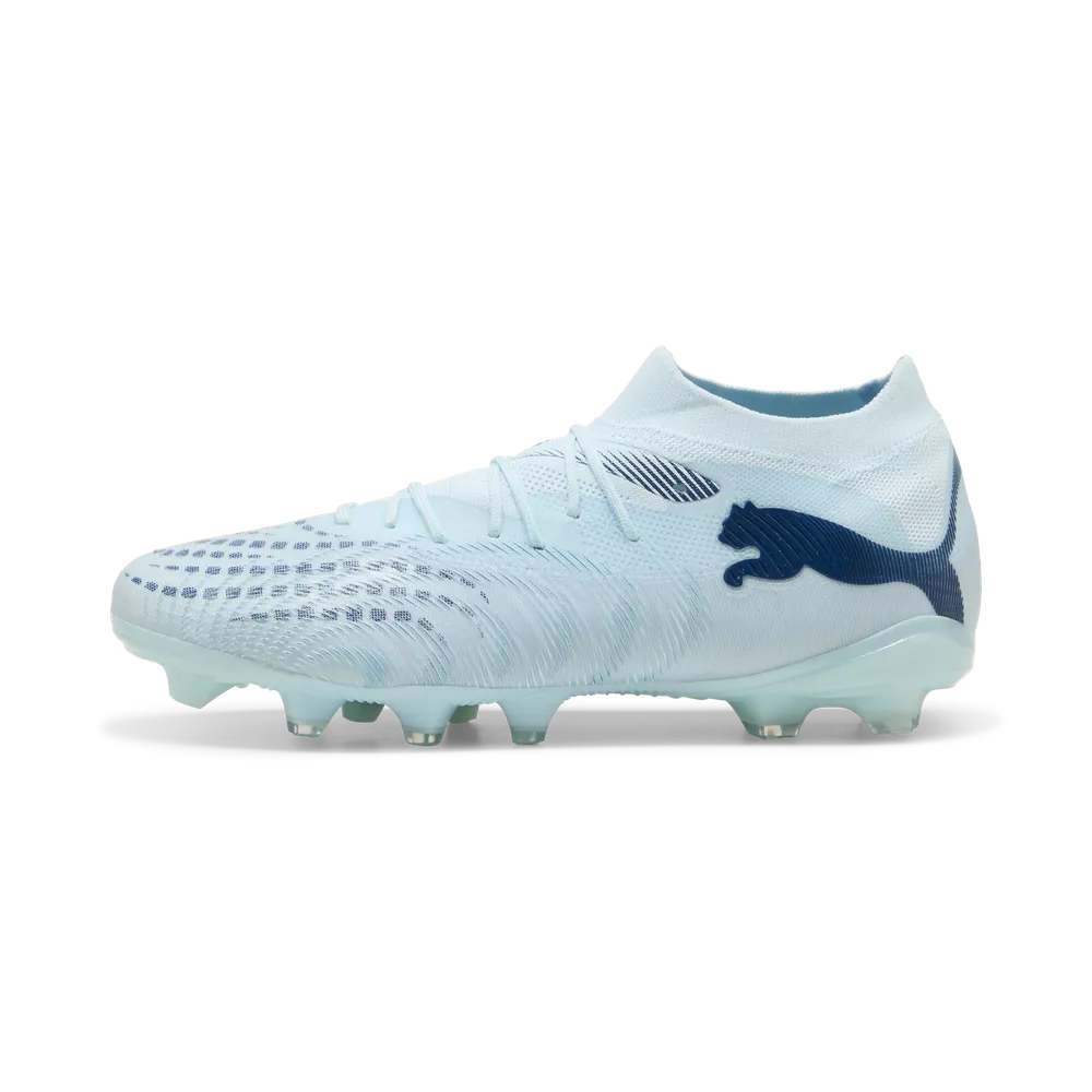 Puma Future 9 Match FG/AG Fußballschuhe, seitliche Ansicht, Rasen- und Kunstrasenfußballschuhe in Schwarz mit Puma-Logo – Bild 