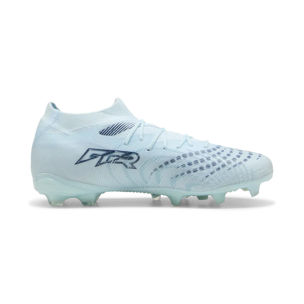 Puma Fußballschuhe Future 9 Match FG/AG seitliche Ansicht auf Rasen- und Kunstrasen, bequeme Fußballschuhe für den Spielplatz – Bild 