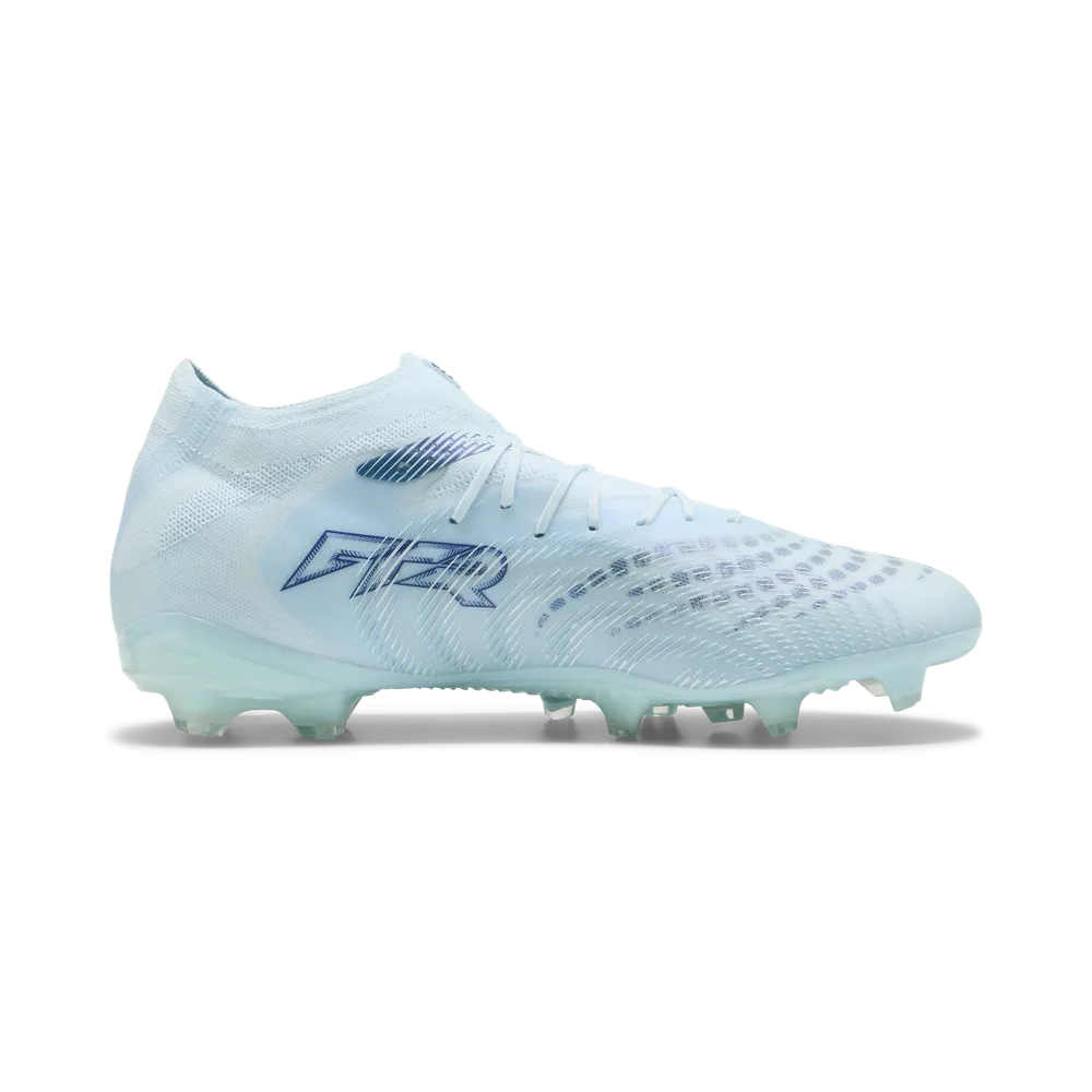 Puma Future 9 Pro FG/AG Fußballschuhe für Rasen und Kunstrasen, seitliche Ansicht, sportliche Designs und griffige Sohle sichtbar – Bild 