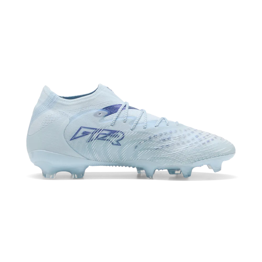 Puma Future 9 Ultimate FG Rasenfußballschuhe seitliche Ansicht, flexible Sohle, sportliches Design, für Fußball auf Rasen.