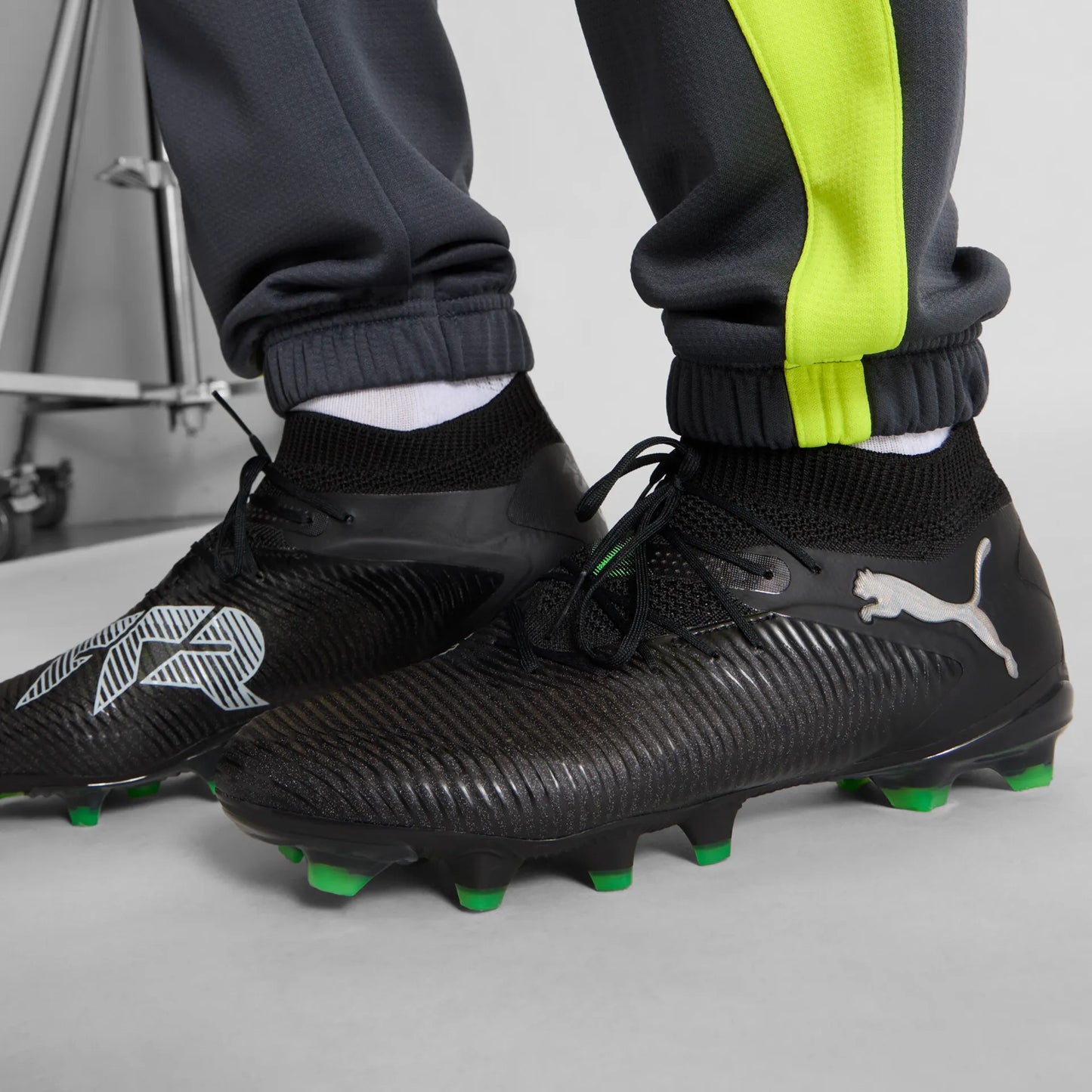 Puma Fußballschuhe Future 8 Pro FG/AG - flexibel, bequem & optimaler Grip für Höchstleistung auf Rasen- und Kunstrasenplätzen