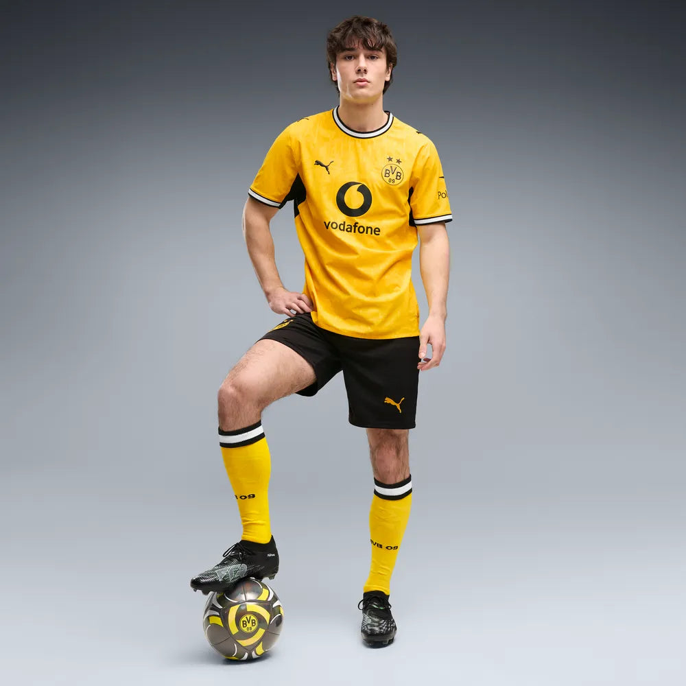 BVB Herrenfußballhose Shorts Replica 2026/2027, Borussia Dortmund Shorts mit dryCELL - machsport – Bild 