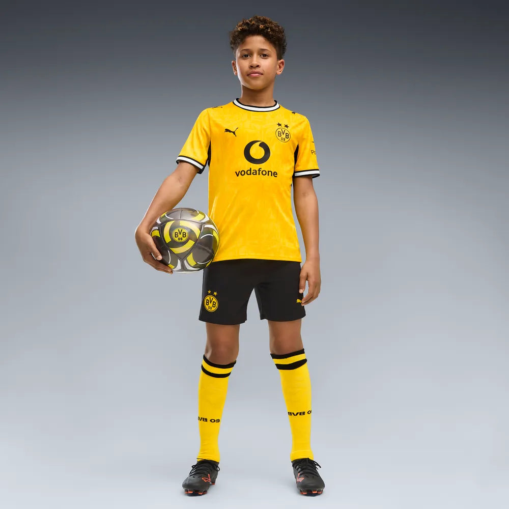 BVB Kinderfußballhose Replica 2026/2027, Borussia Dortmund Shorts mit dryCELL für junge Fans - machsport