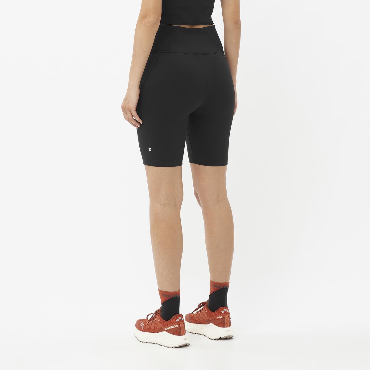 Salomon Damenshort SHKout Bliss SHT Tight 8 W - machsport