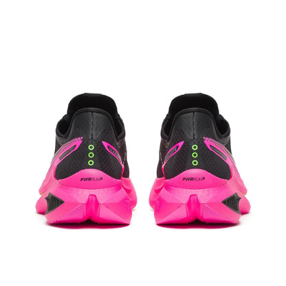 Saucony Herren Wettkampflaufschuhe Endorphin Pro 5, sportliche Laufschuhe mit leichter Bauweise und atmungsaktivem Material.