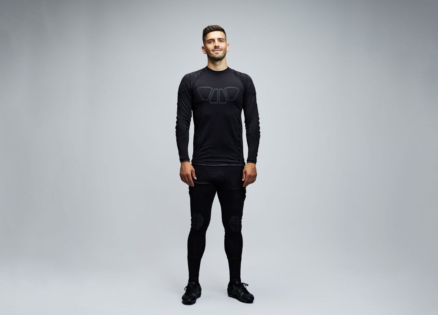 Uhlsport Herrenshirt Bionikframe Baselayer Black Edition - machsport